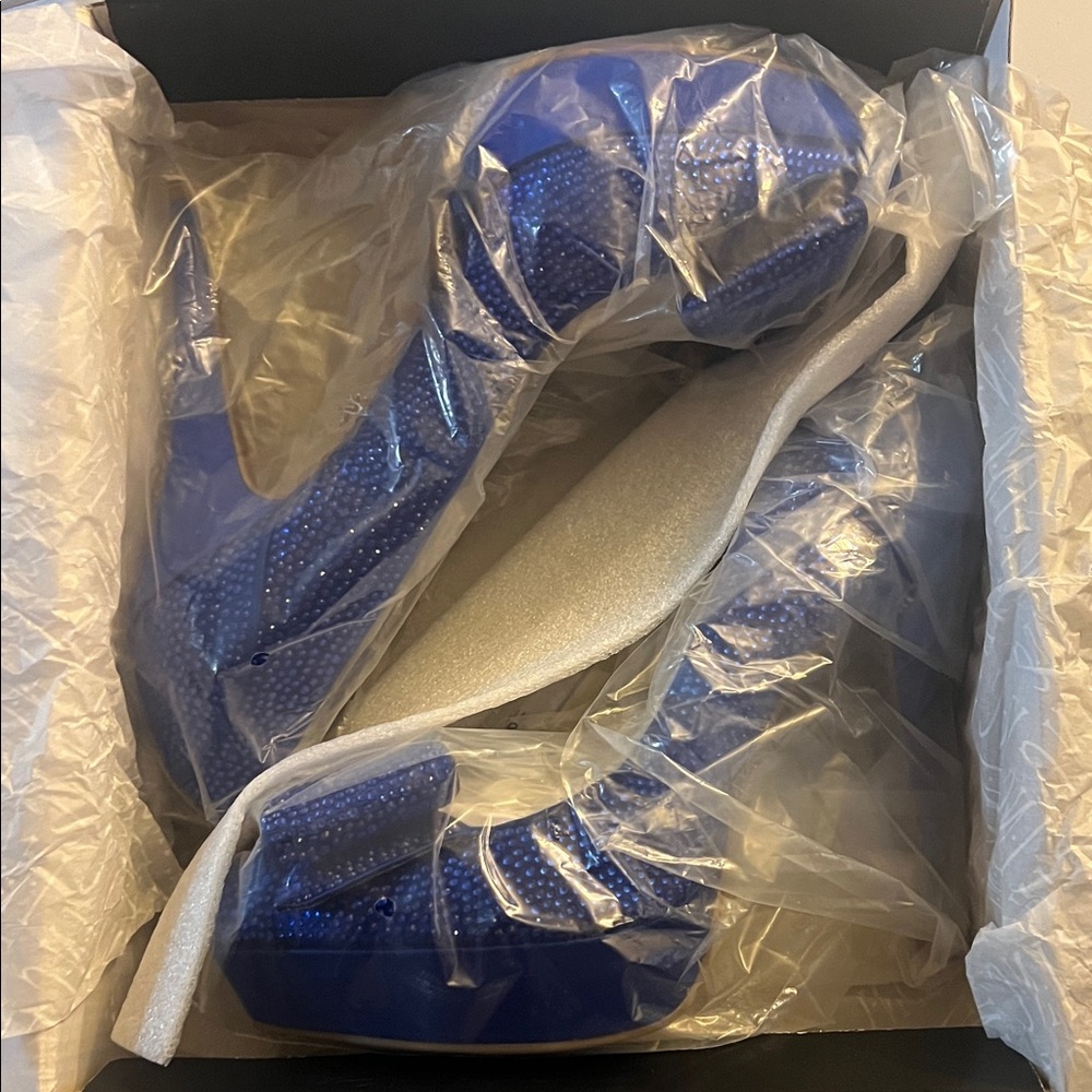 Sz9 INC International Concepts Royal Blue Embellished Platform Stilleto heels - Picture 8 of 8